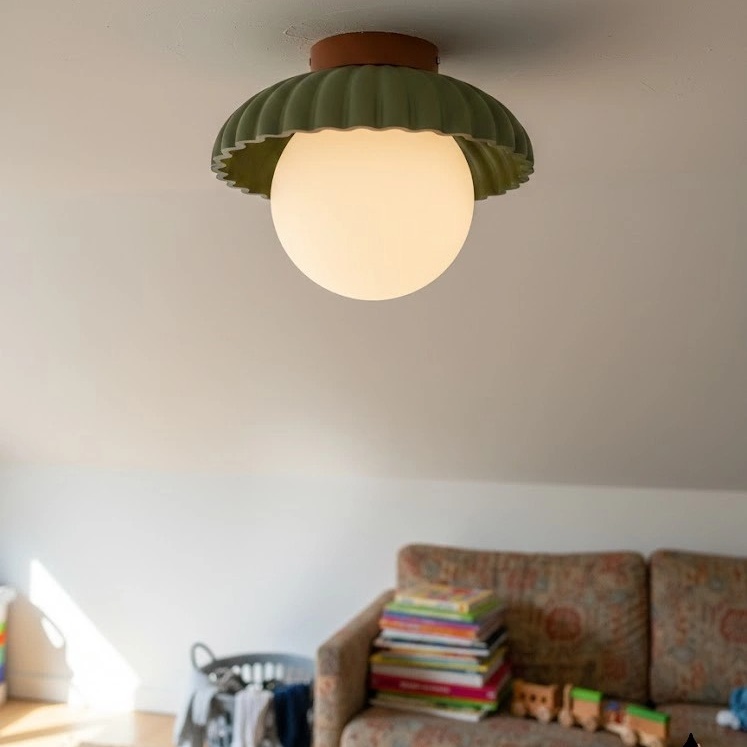 Fotorecensie van de groene Alien plafondlamp