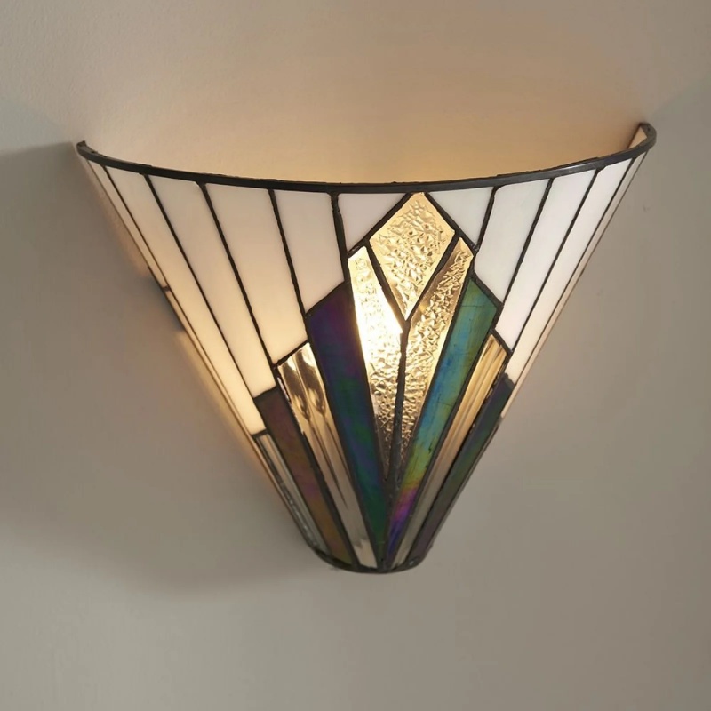 Waaiervormig glas-in-lood