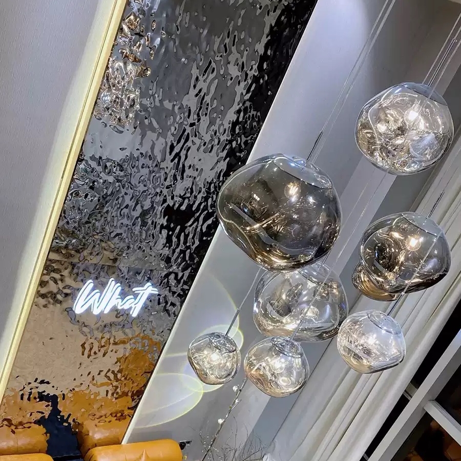 Klantfoto van reflecterende hanglampen