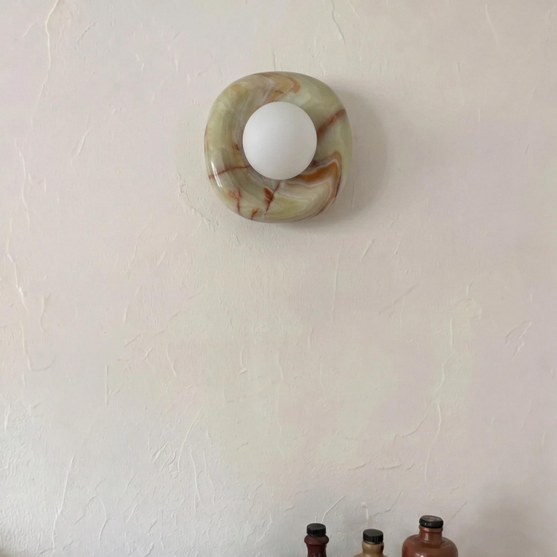 Klantfoto van Oria wandlamp op wand