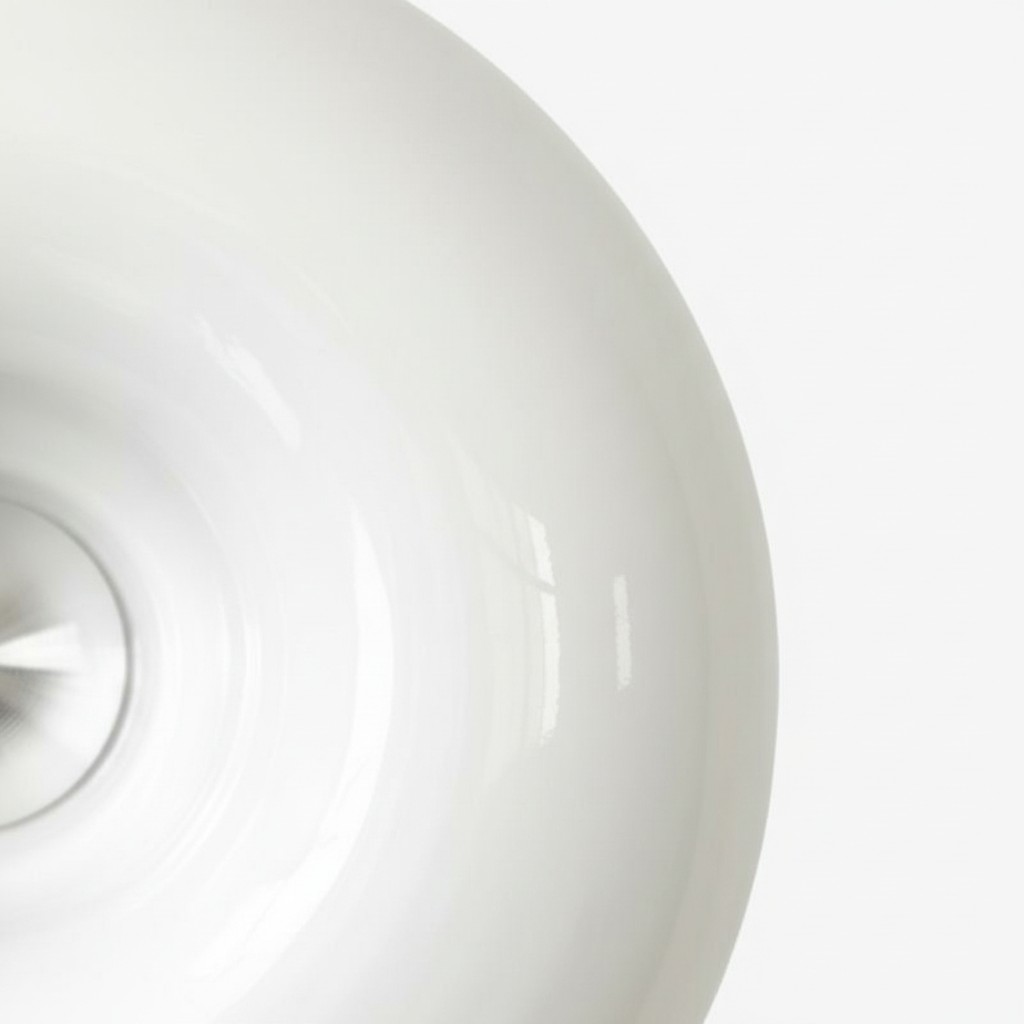 Detail van witte Halorentis donutlamp