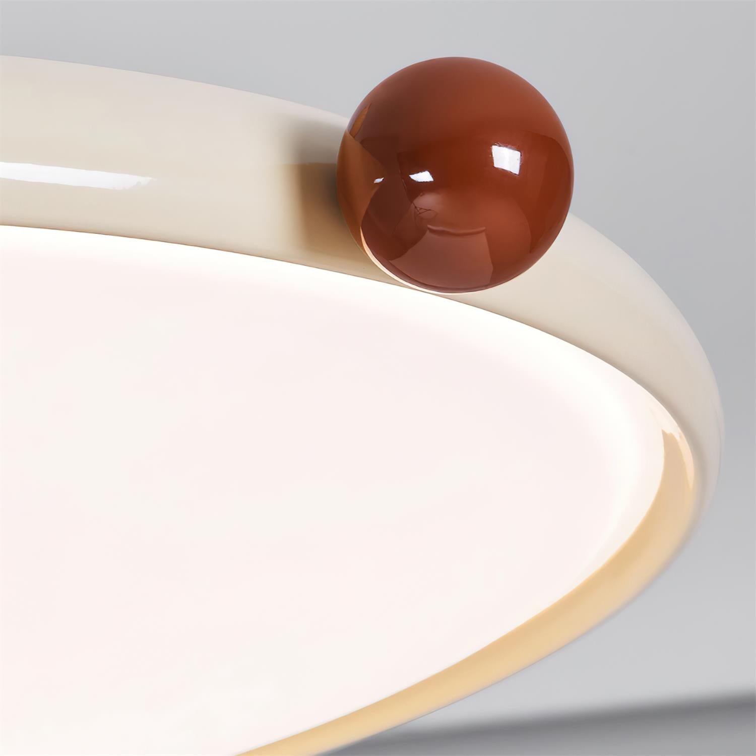 Rand en lichtvlak van de plafondlamp