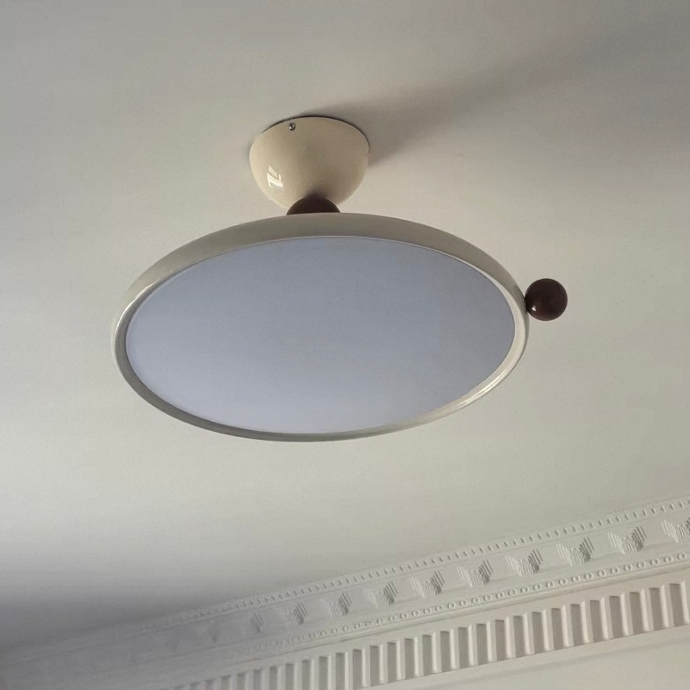 Fotorecensie van de vintage schijf plafondlamp