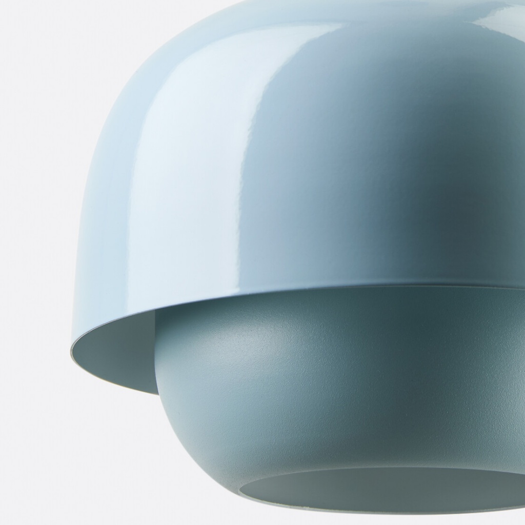 Detail van de hemelsblauwe Clinco hanglamp