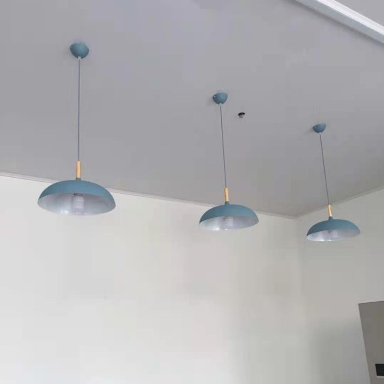 Fotorecensie meerdere blauwe hanglampen