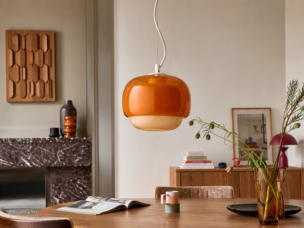 Oranje Clinco lamp in woonruimte