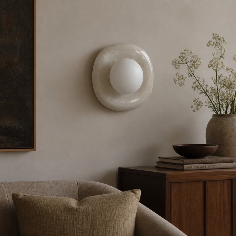 Oria wandlamp met witte jade look