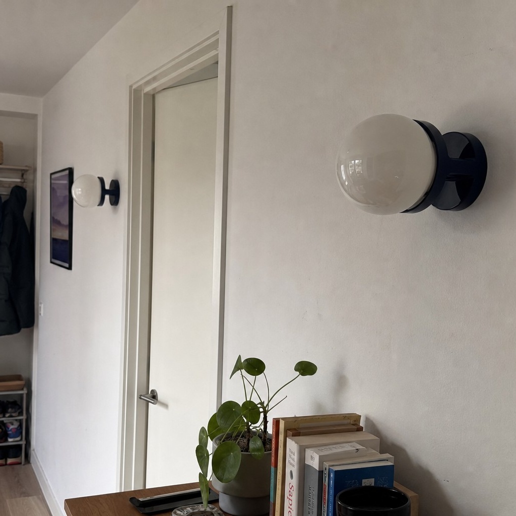 Fotorecensie Nebulon wandlamp blauw
