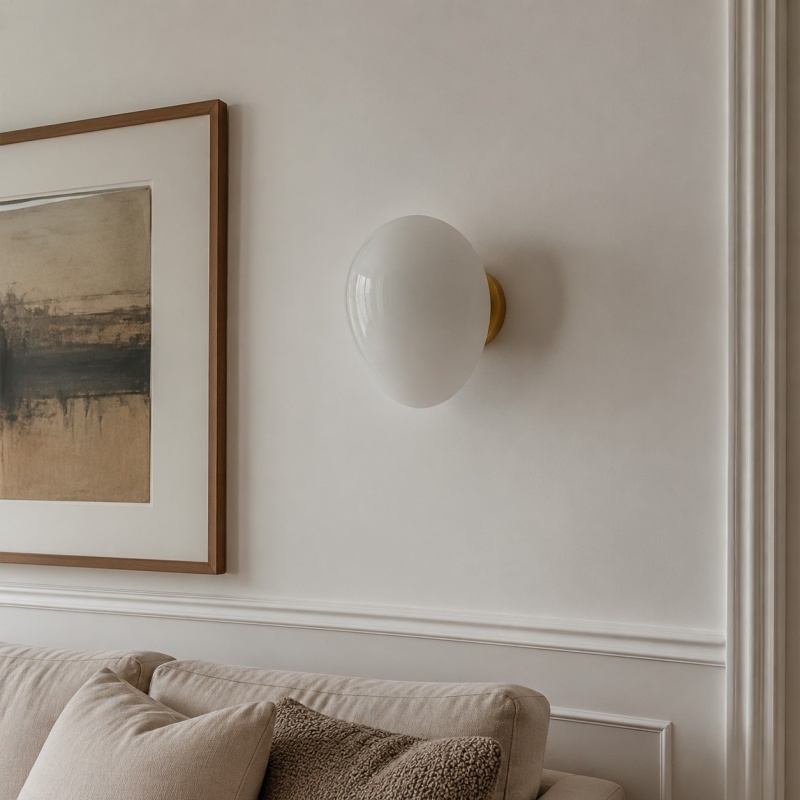 Stonea Pebble lamp boven bank